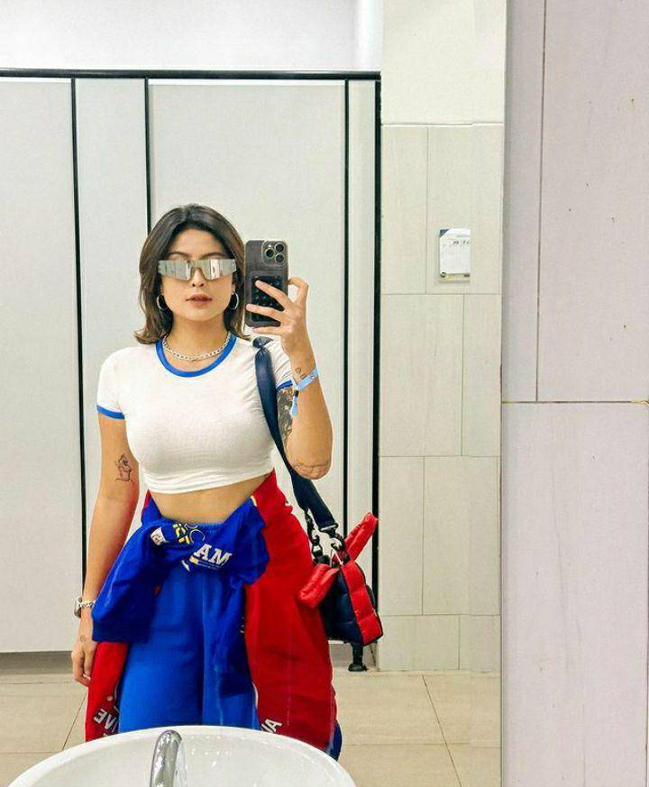 potret Karin Novilda saat nonton FIBA World Cup 2023 (instagram.com/narinkovilda)