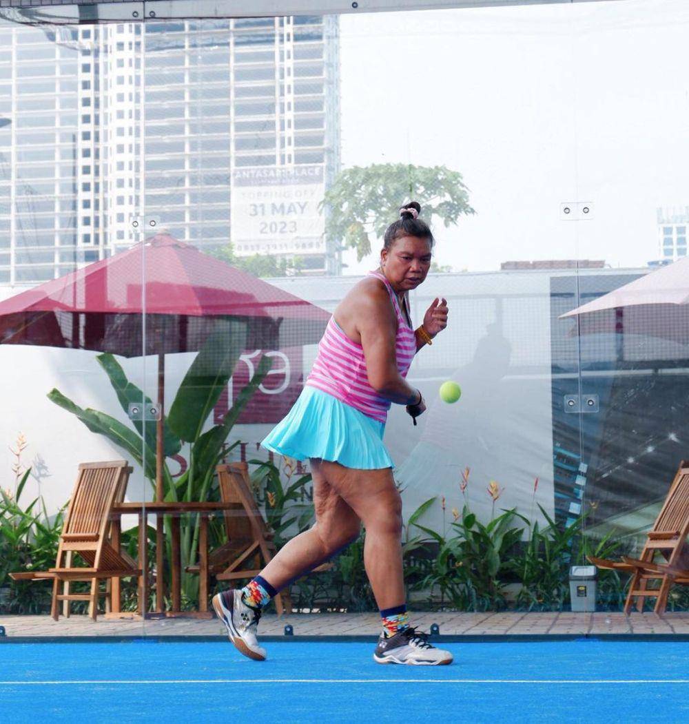 Ilustrasi padel tenis di Indonesia. (instagram.com/racquet_padel_club)