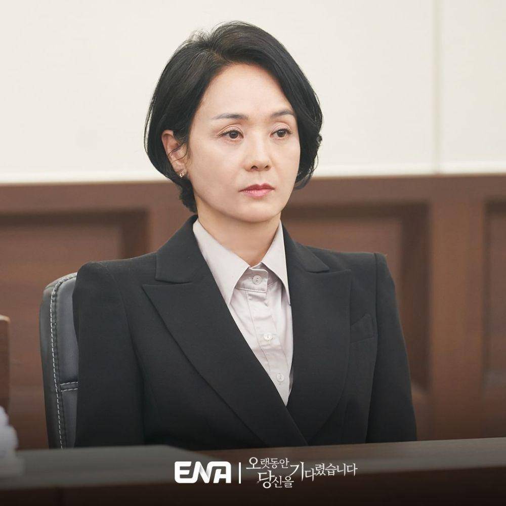 cuplikan drama Longing for You (instagram.com/channel.ena.d)