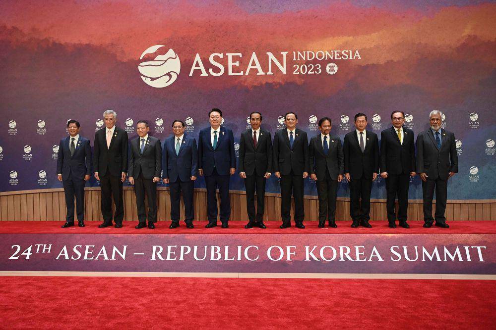 Presiden Jokowi buka KTT ke-24 ASEAN-Republik Korea, Rabu (6/9/2023). (ANTARA FOTO/Media Center KTT ASEAN 2023/Zabur Karuru)