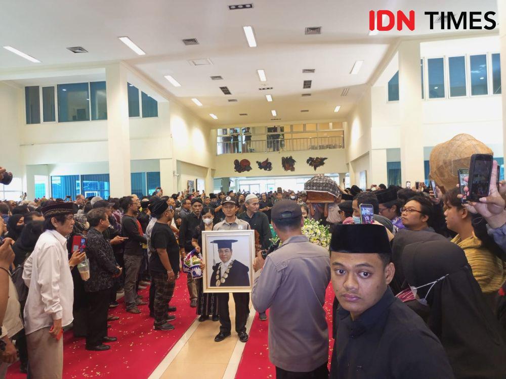 Rektor ISI Meninggal, Dunia Seni Tanah Air Kehilangan Sosok Motivator