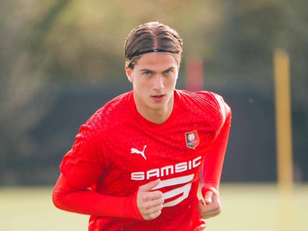 Bertug Ozgur Yıldırım saat berlatih bersama Stade Rennais. (instagram.com/bertugyildirim99)