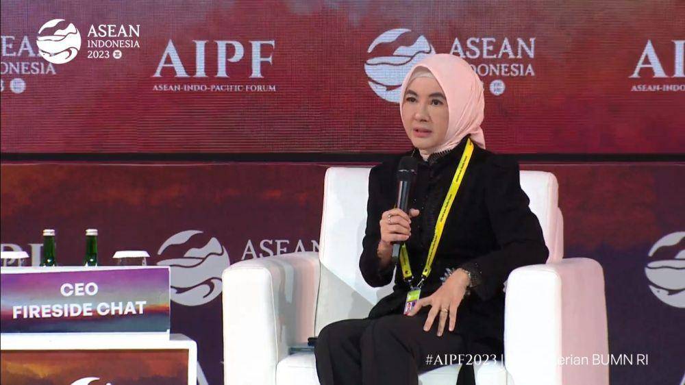 Direktur Utama PT Pertamina (Persero), Nicke Widyawati dalam ASEAN Indo-Pacific Forum (AIPF) hari kedua, Rabu (6/9/2023). (youtube.com/Kementerian BUMN)