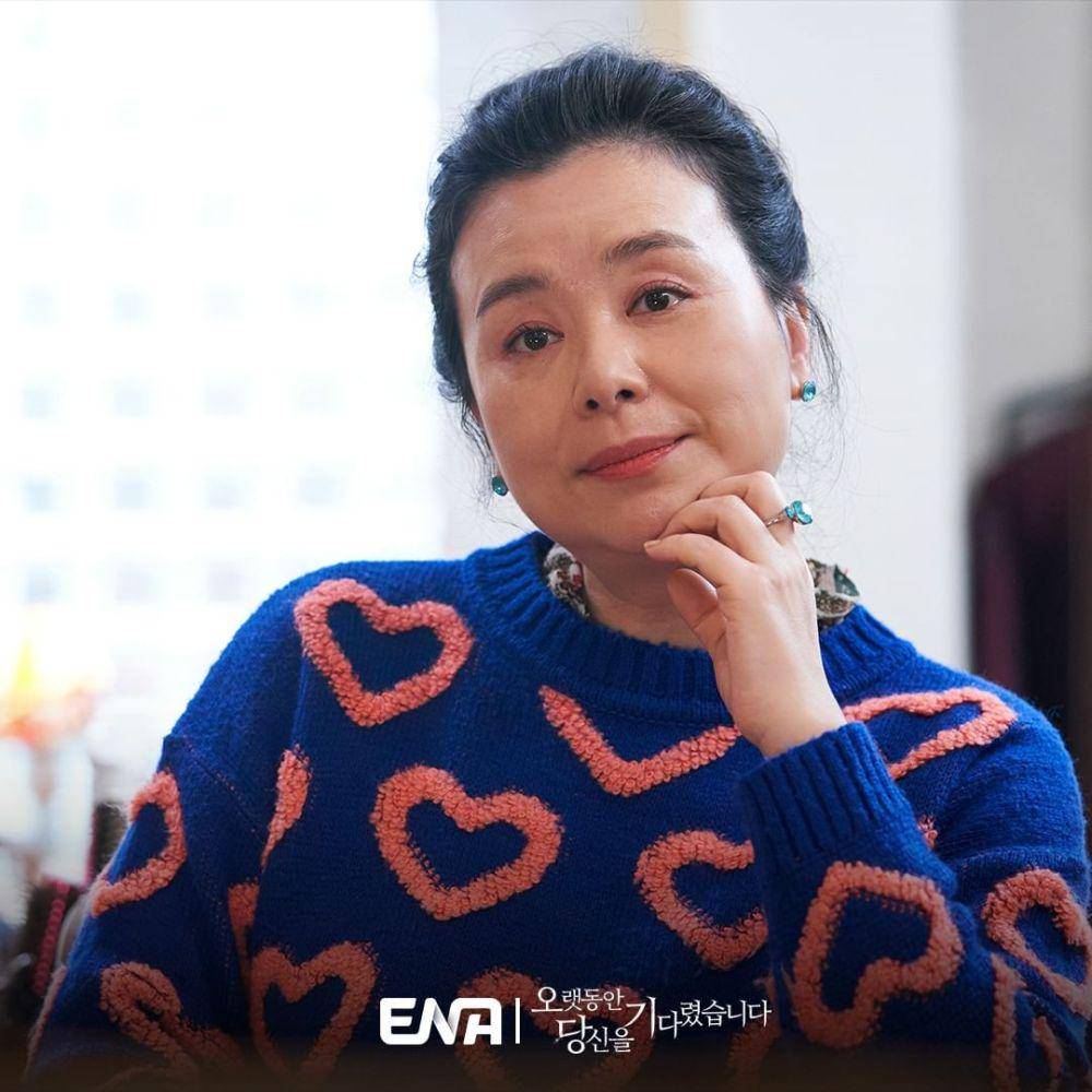 cuplikan drama Longing for You (instagram.com/channel.ena.d)