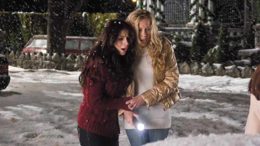 9 Rekomendasi Film Remake Horor Slasher Era 2000-an, Campy Abis!