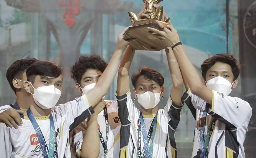 Team RRQ saat juara PUBG Mobile Piala Presiden Esports 2021 (youtube.com/teamrrq)