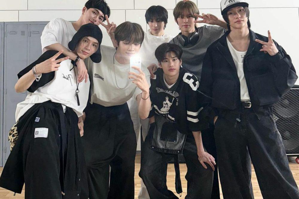 3 Boy Group KPop Pernah Ganti Nama Fandom, Terbaru RIIZE