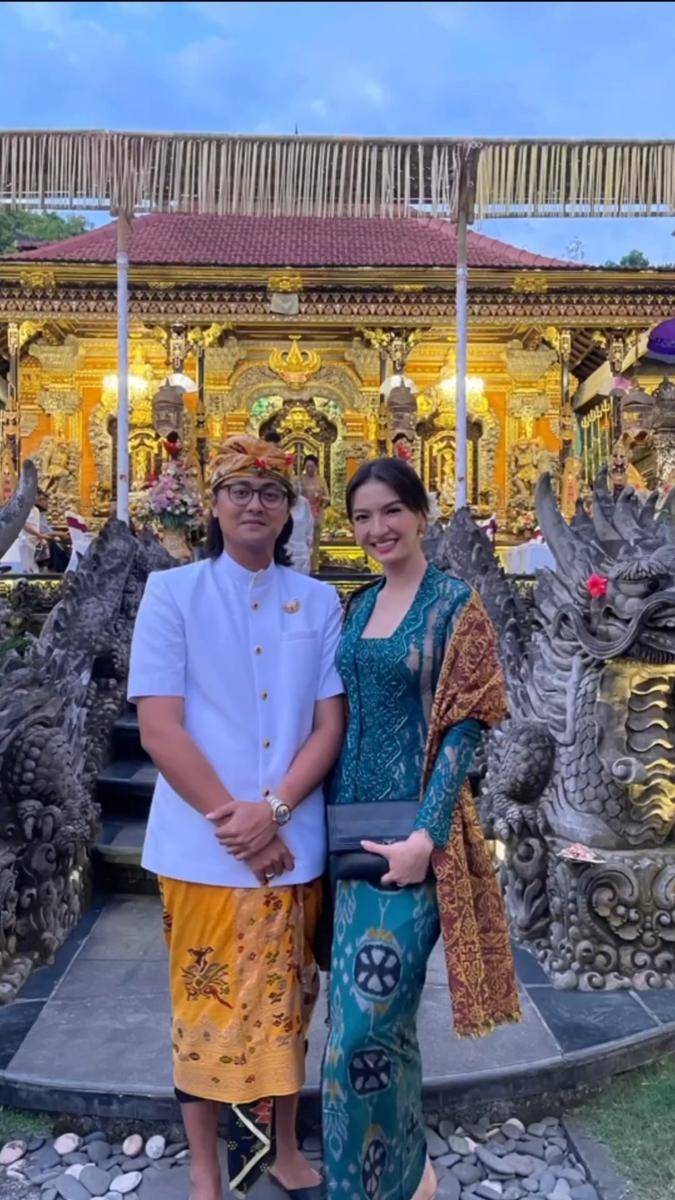 Raline Shah ikuti upacara tigang sasih (instagram.com/ralineshah)