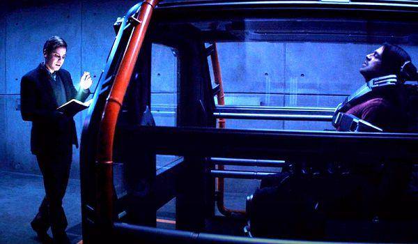 Zemo membacakan kata pemicu Winter Soldier (dok. Marvel Studios/Captain America: Civil War)