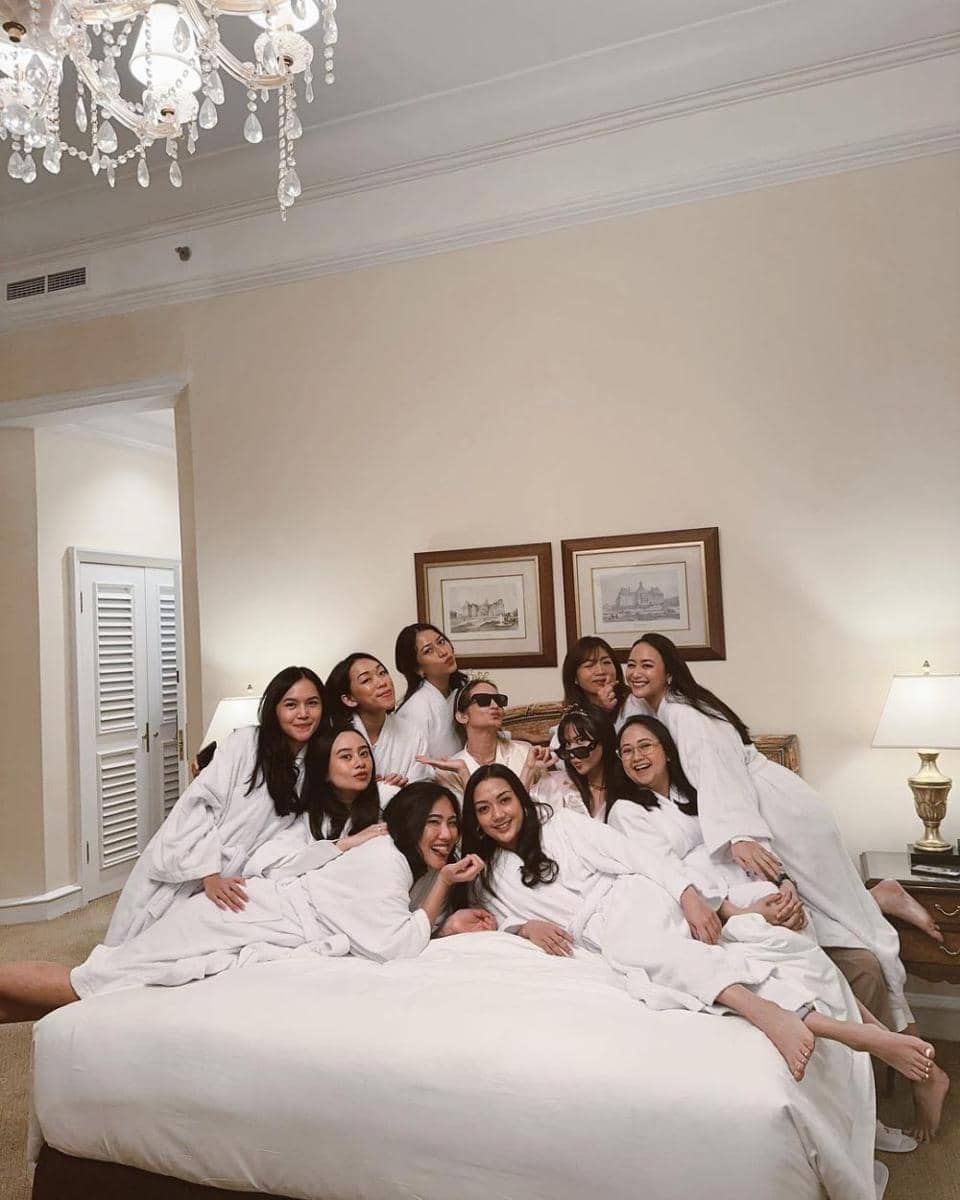 momen bridal shower Enzy Storia dan Jessica Mila (instagram.com/jscmila)