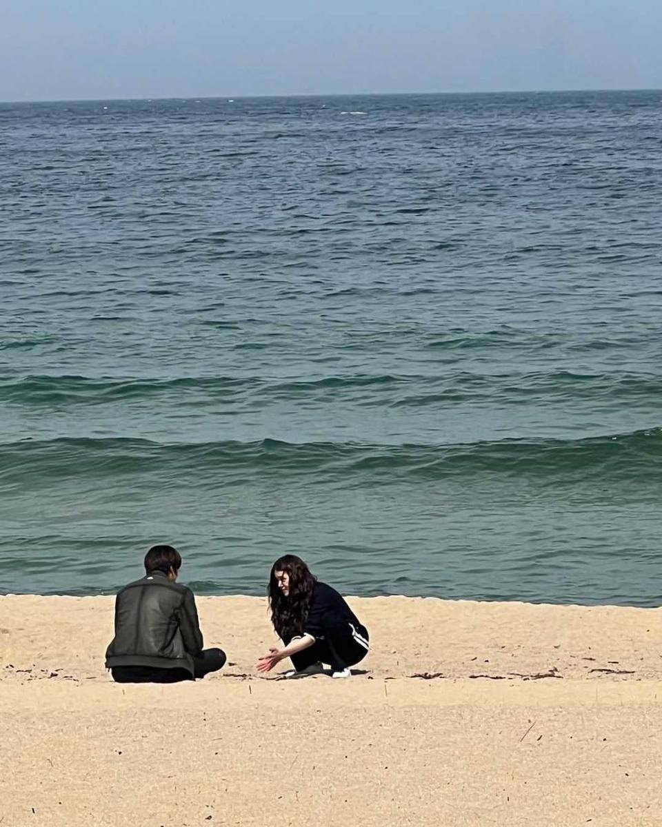 potret cast drama Longing for You di balik layar (instagram.com/kj_ieun)