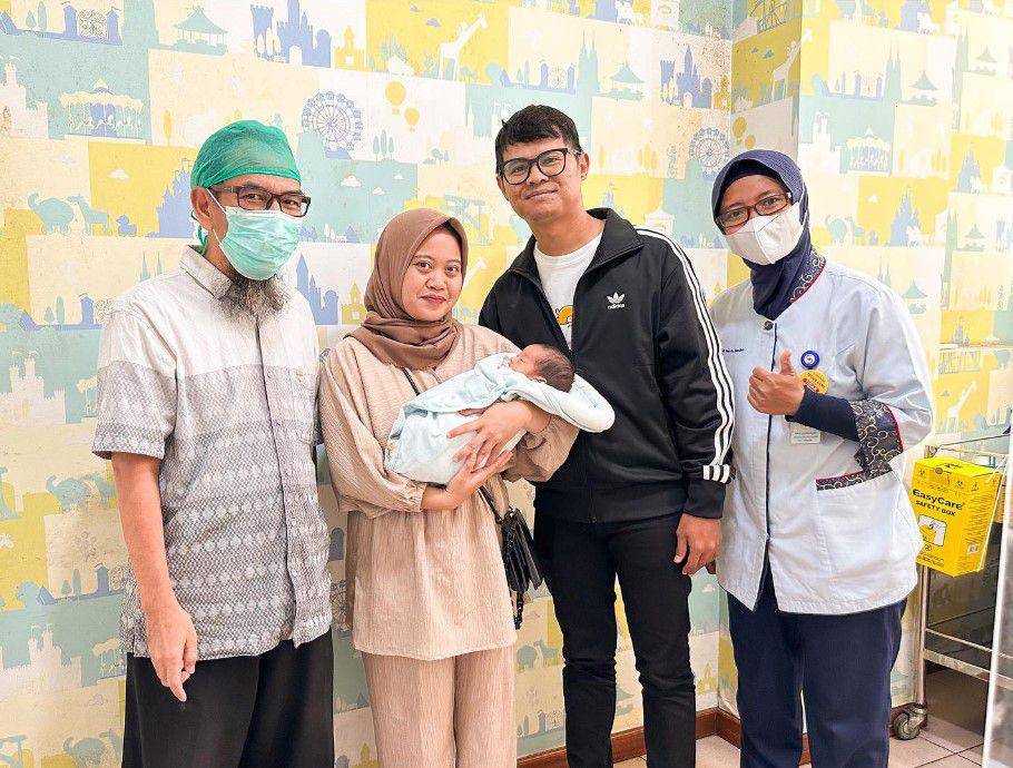 potret Musdalifah dan buah hati (Instagram.com/musdalifahbasri)