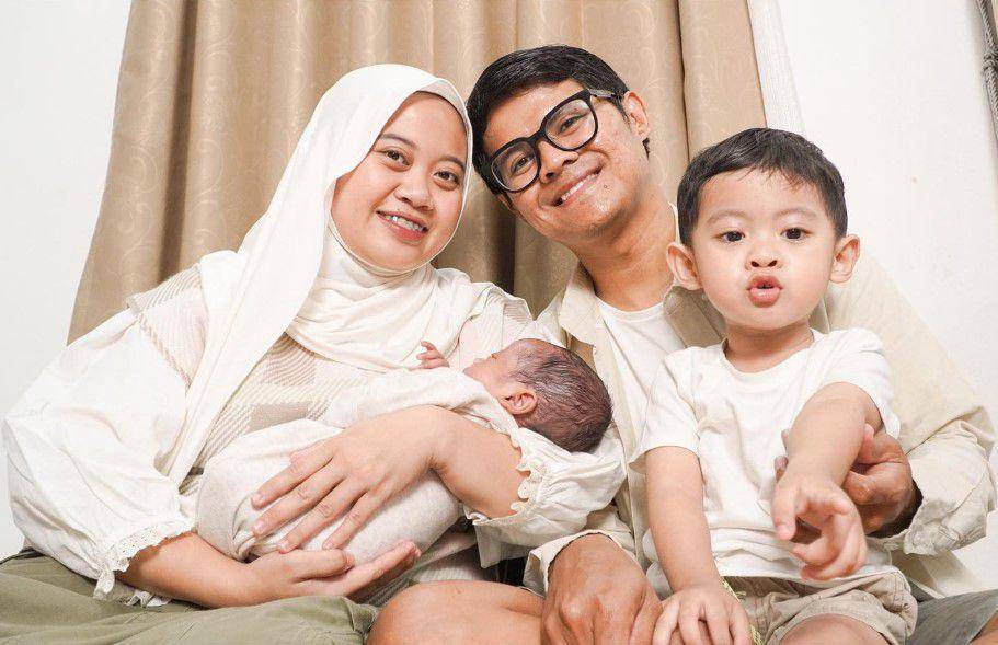 potret Musdalifah dan buah hati (Instagram.com/musdalifahbasri)