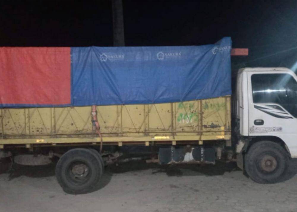Barang bukti aksi pencurian gembong sapi di Lampung Timur. (Dok. Polres Lampung Timur).