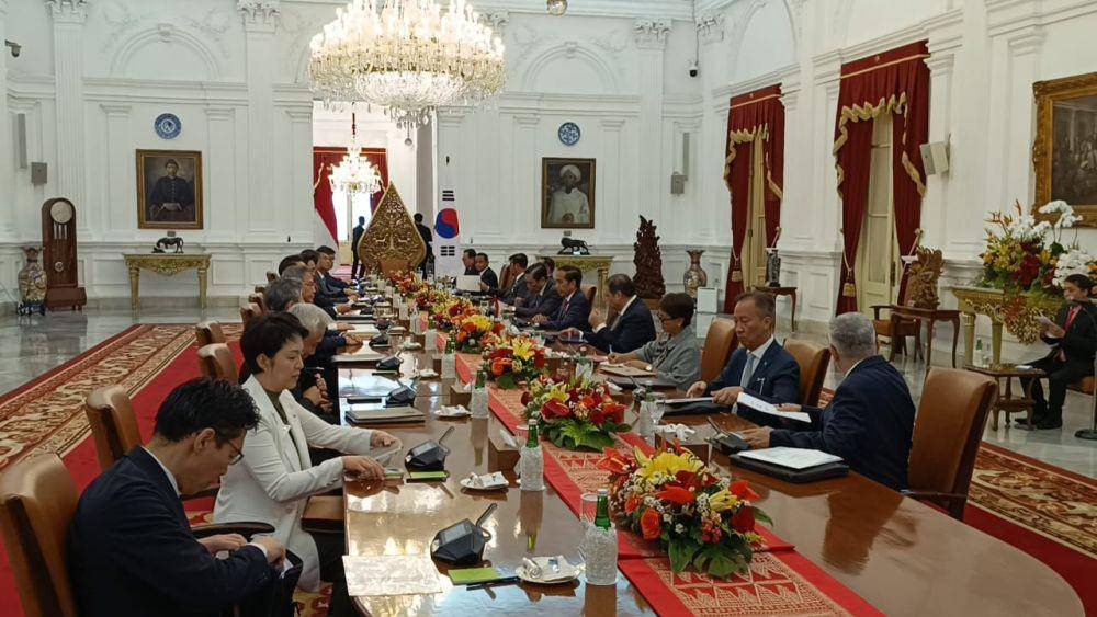 Presiden Jokowi menerima Presiden Korea Selatan, Yoon Suk Yeol di Istana Merdeka, Jakarta (IDN Times/istimewa)