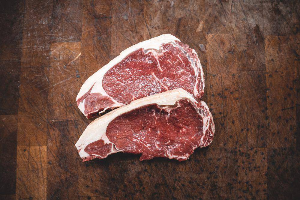 ilustrasi daging (unsplash.com/@macrz)