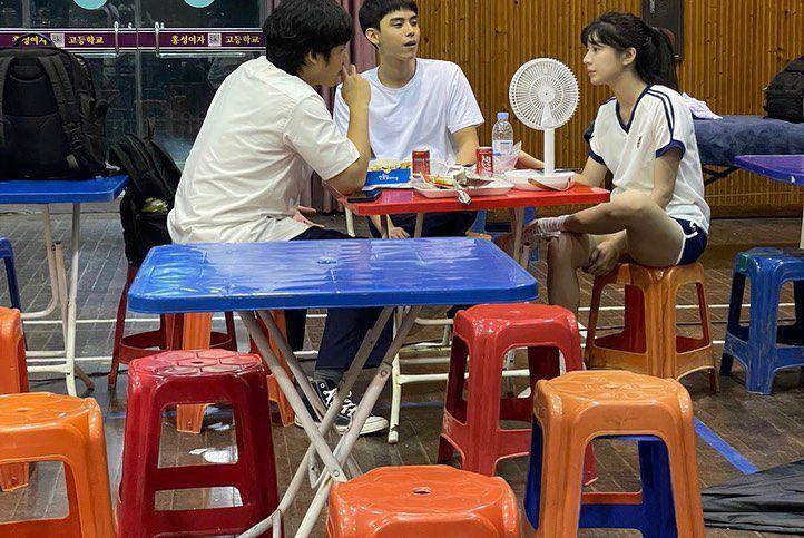 potret akrab cast drama Moving (instagram.com/goyounjung)