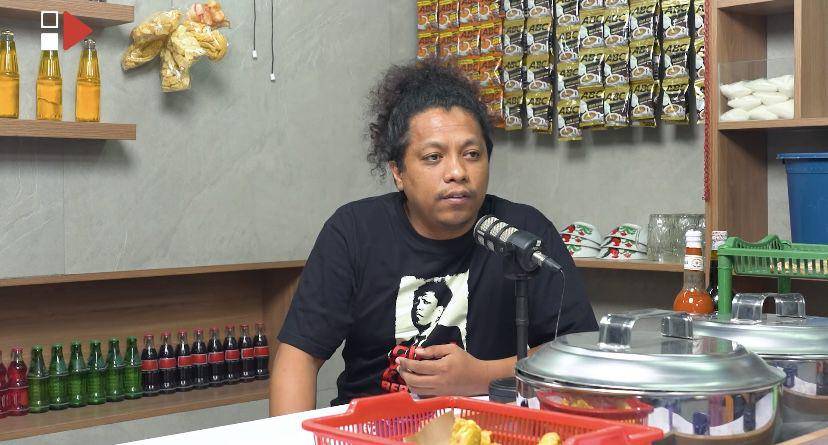 Arie Kriting ngaku dipukul ibu-ibu tak dikenal di Blok M (youtube.com/HAS Creative)