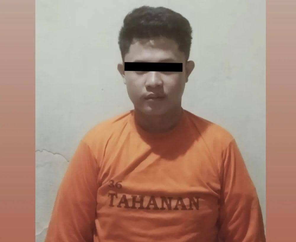 Tampang WS, pelaku pemerasan dan pencurian modus open BO. (Dok. Polsek Terbanggi Besar).
