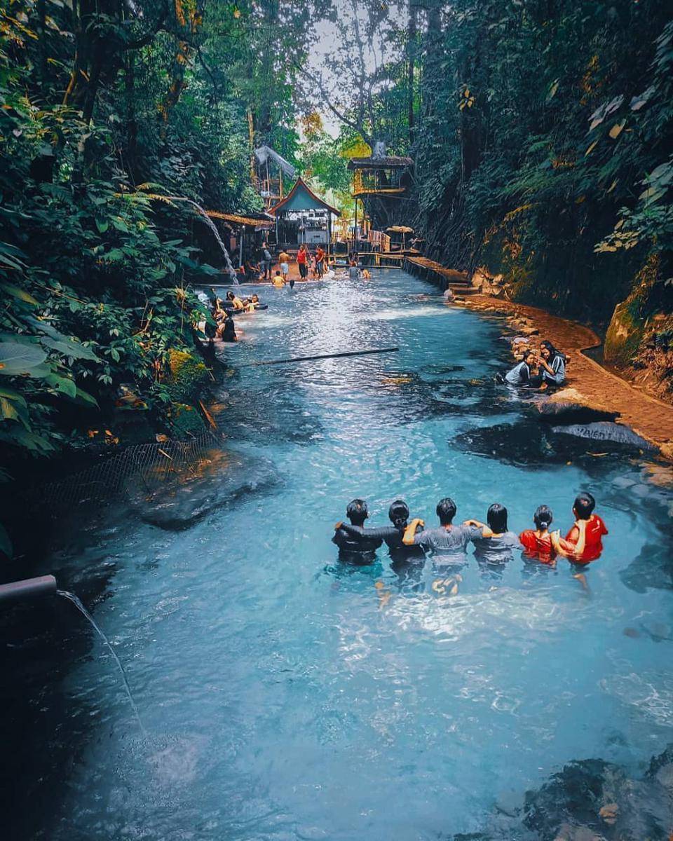 Rute ke Pemandian Bah Damanik (instagram.com/bahri_bliv)