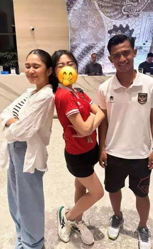 Azizah Salsha nonton Pratama Arhan tanding (instagram.com/yorikooangin_)