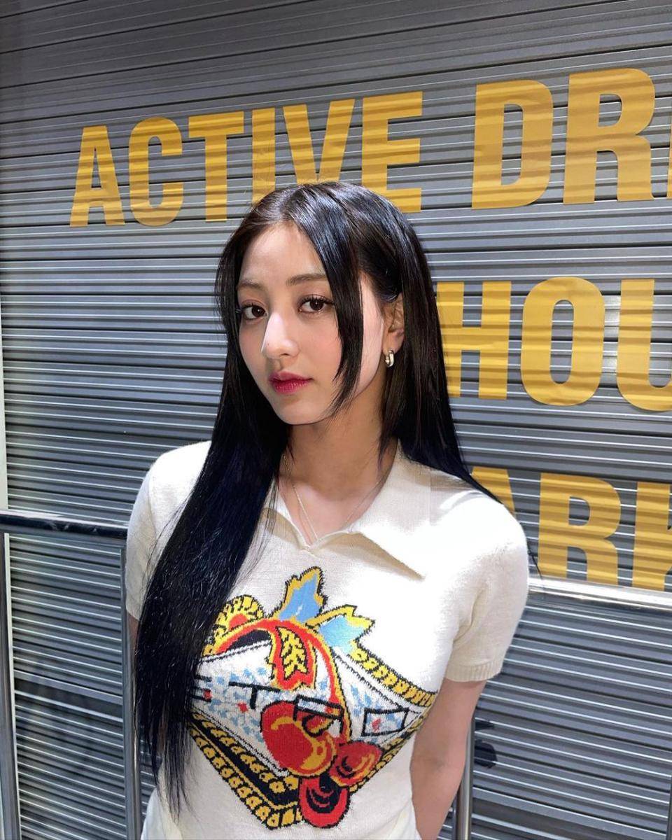 potret Jihyo TWICE (instagram.com/_zyozyo)