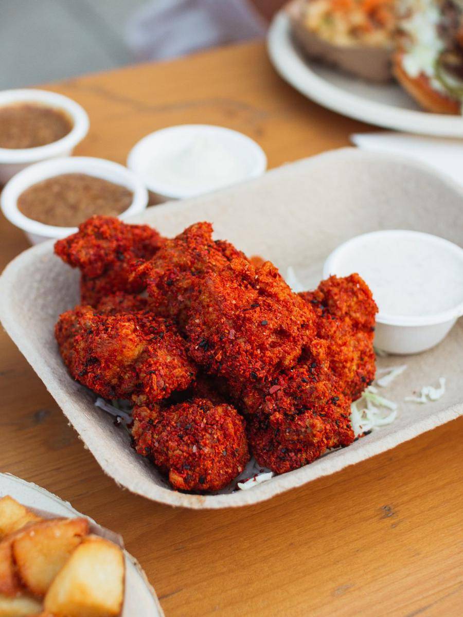 ilustrasi Korean fried chicken (unsplash.com/Albert Hu)