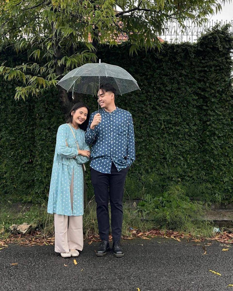 potret OOTD nuansa biru ala selebgram Jesica Ceren (instagram.com/jesicaceren)