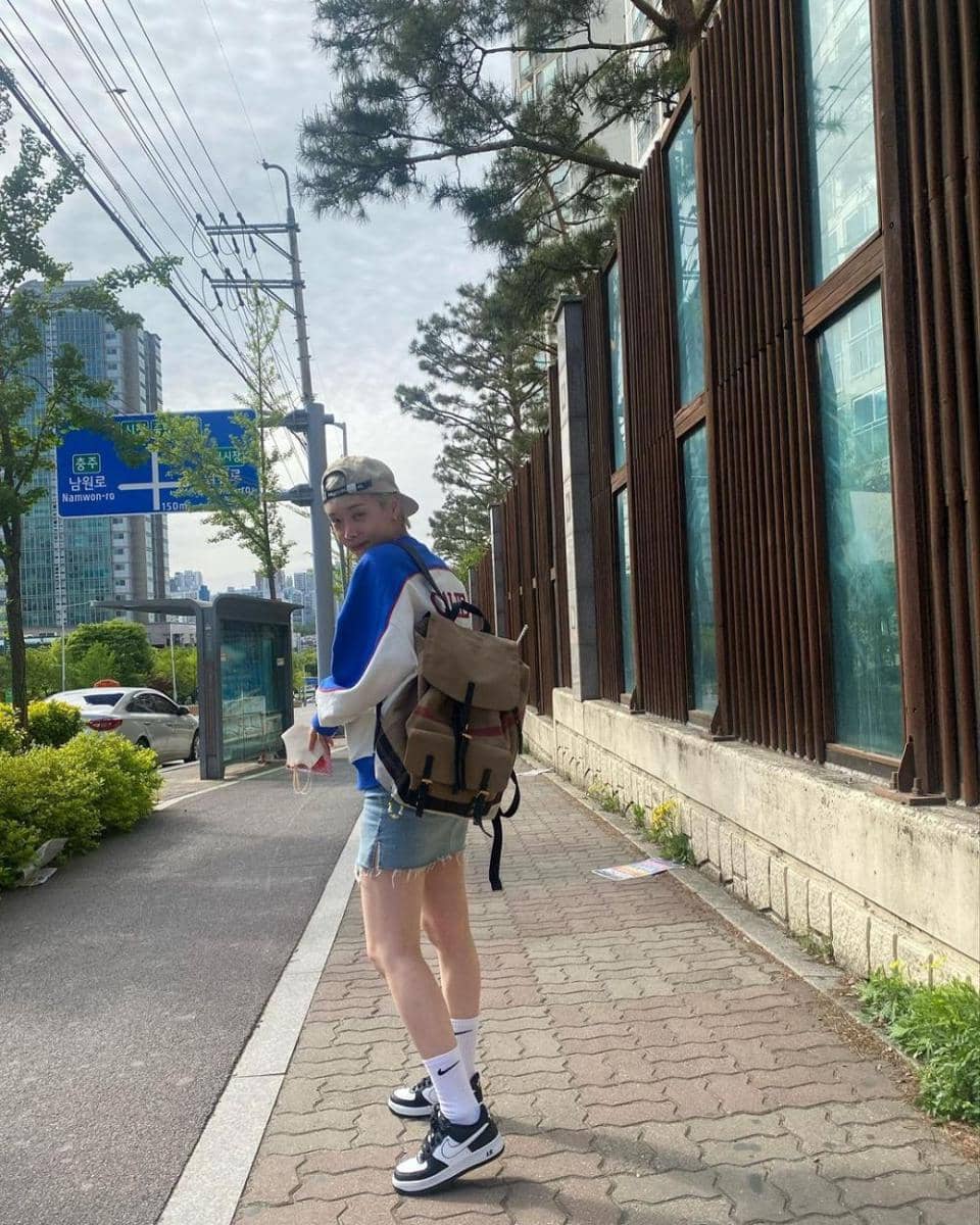 OOTD kasual ala Kim Hieora (instagram.com/hereare0318)