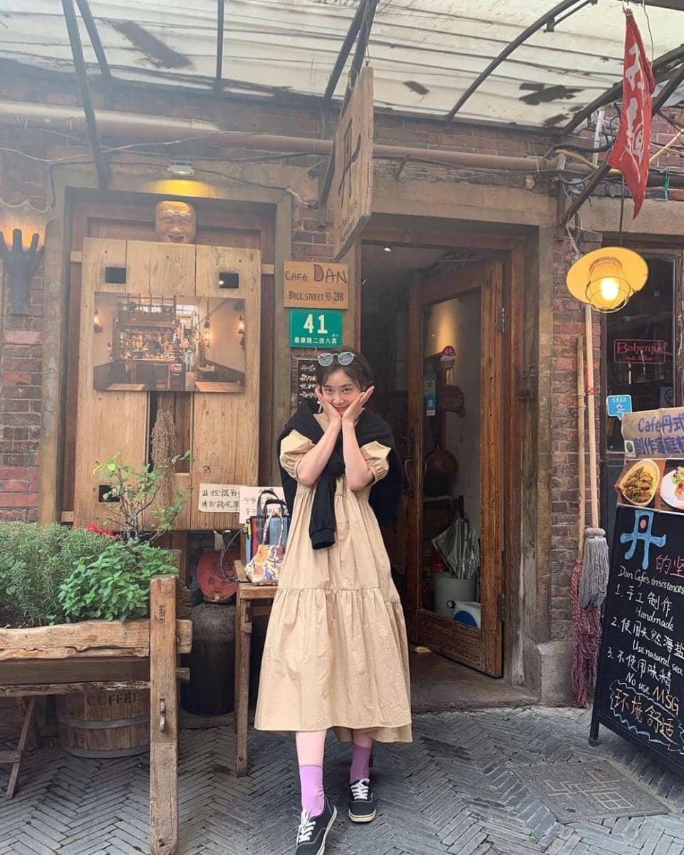OOTD kasual ala Kim Hieora (instagram.com/hereare0318)