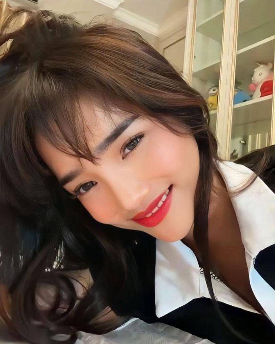 makeup look ala Fuji (pexels.com/fuji_an)