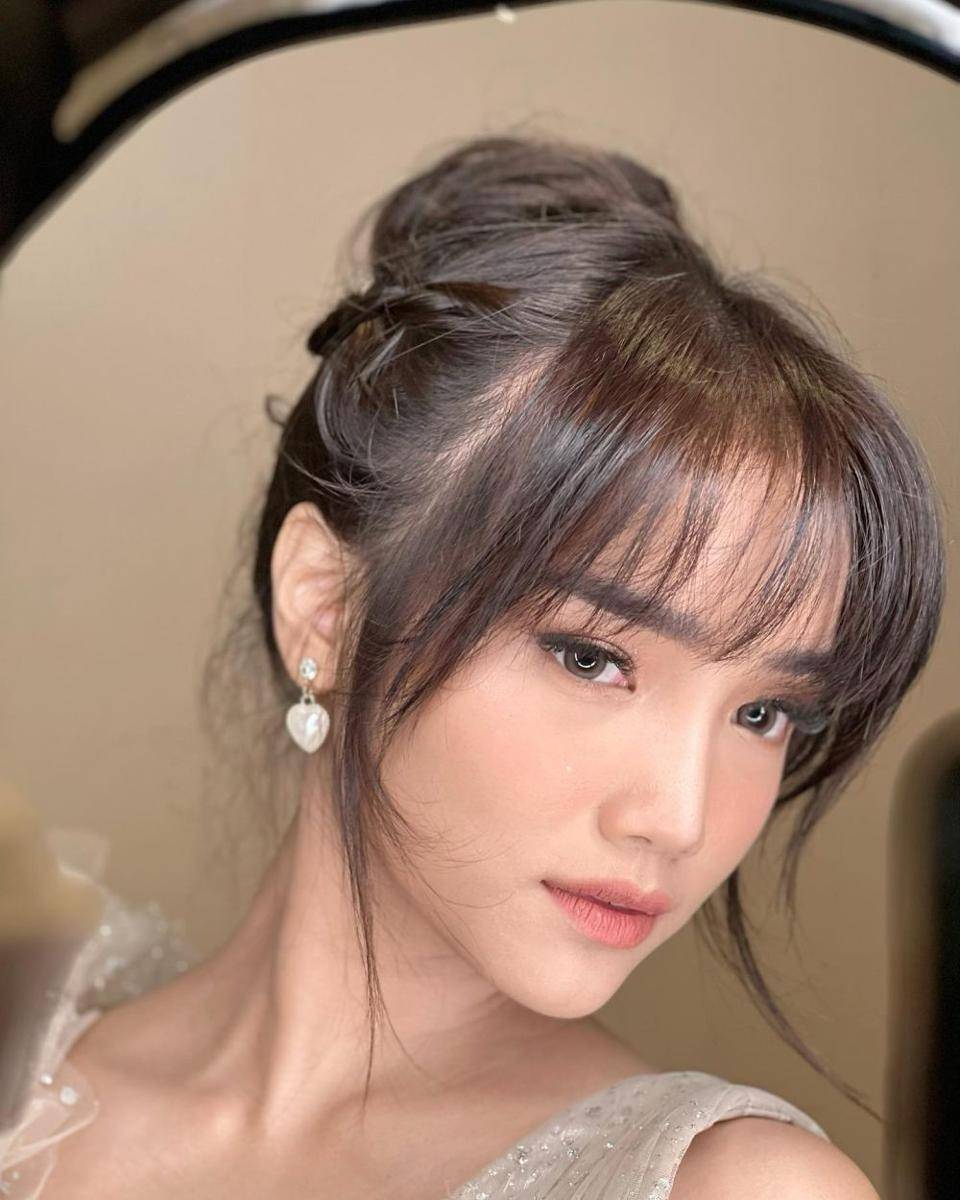 makeup look ala Fuji (pexels.com/fuji_an)