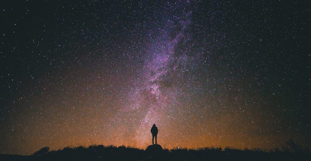 5 Planet yang Harus Kamu Kunjungi Jika Pergi ke Luar Angkasa