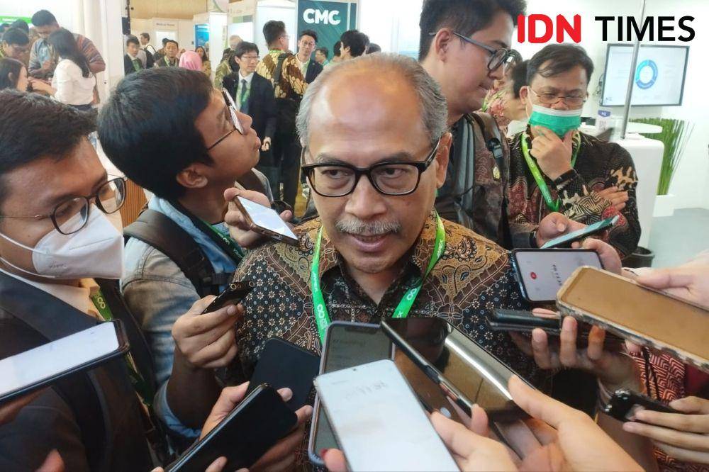 Direktur Jenderal Minyak dan Gas Bumi (Dirjen Migas) Tutuka Ariadji di sela acara International & Indonesia Carbon Capture Storage (IICCS) Forum 2023, di Hotel Mulia, Jakarta, Senin (11/9/2023). (IDN Times/Trio Hamdani)