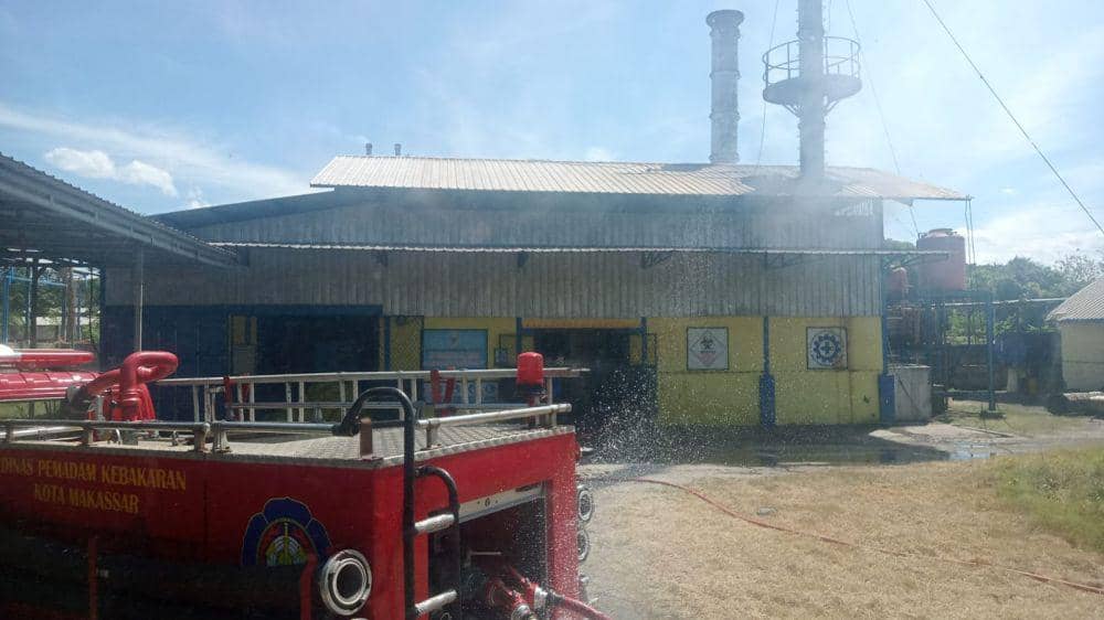 Gudang Pengolahan Limbah Milik Pemprov Sulsel Terbakar