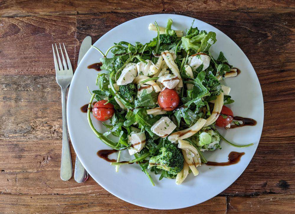 ilustrasi salad (pixabay.com/IppikiOokami)