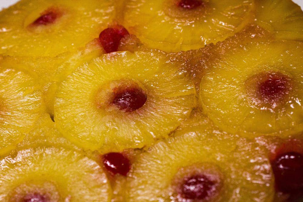 Pineapple upside down cake (pixabay.com/derrickluciano)