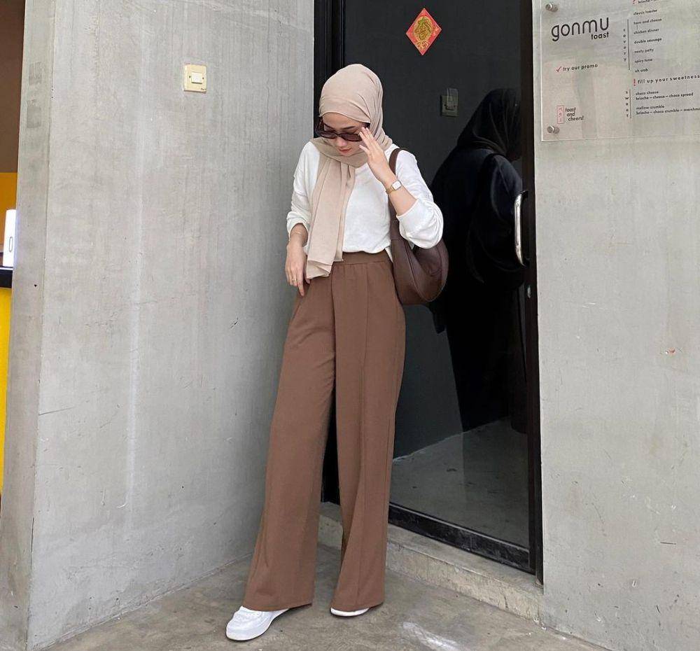 ide outfit earth tone ala Kirana Salsabila (instagram.com/inikiranaaa__)