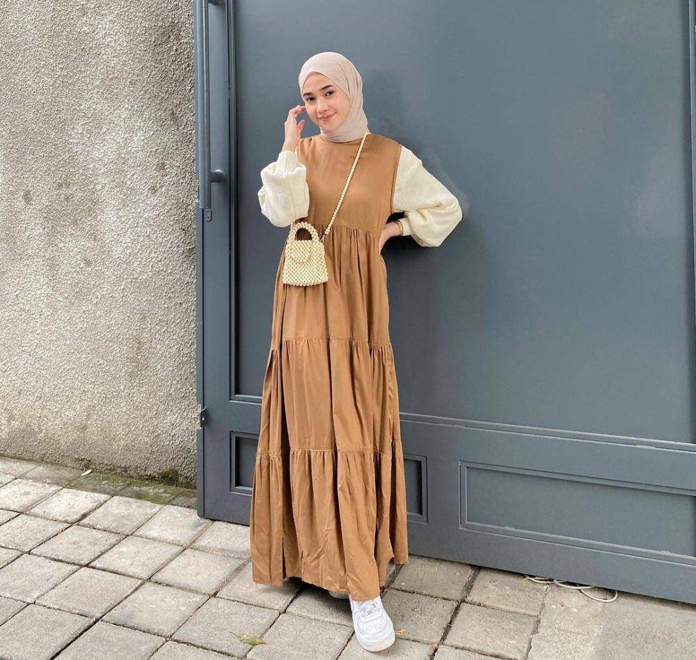 ide outfit earth tone ala Kirana Salsabila (instagram.com/inikiranaaa__)