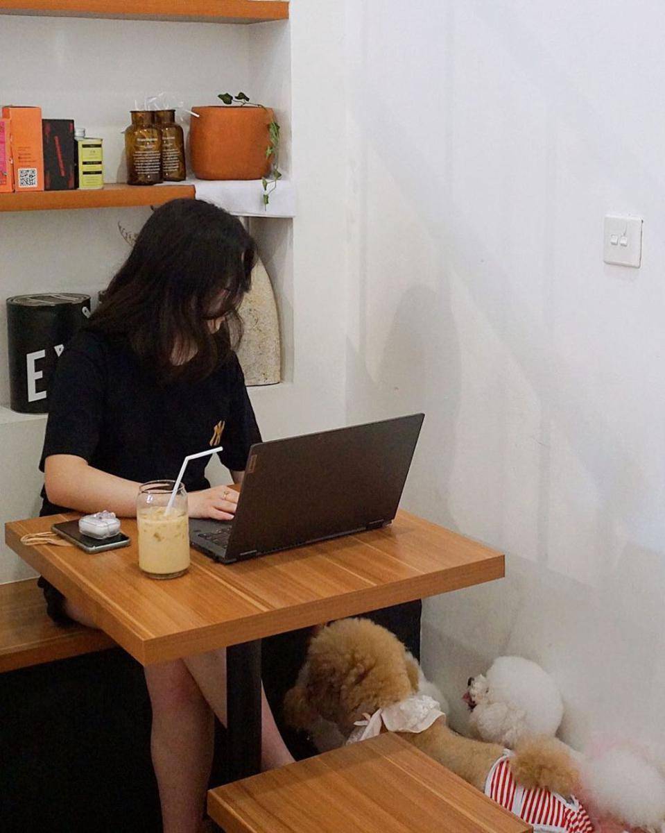 ruach coffee (Instagram.com/ruachcoffee.id)