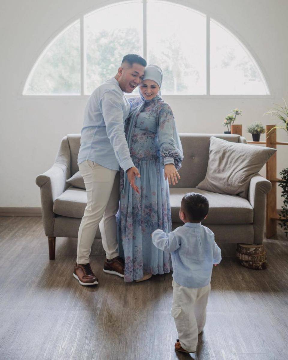 potret keluarga Kesha Ratuliu (instagram.com/kesharatuliu05)
