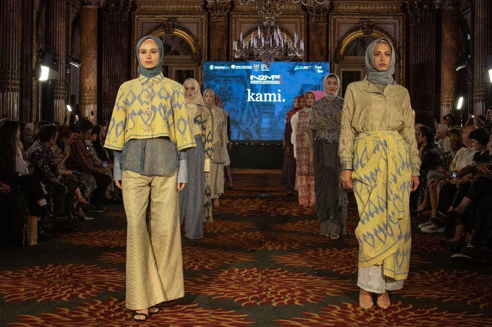 8 Desainer dan Brand Fashion Lokal Ini Tampil di Front Row Paris 2023