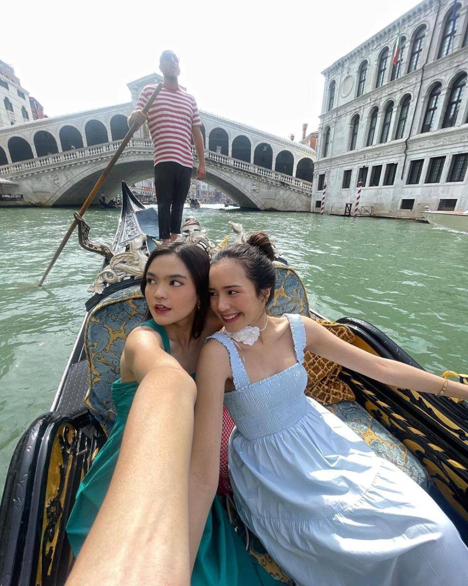 Momen liburan Beby Tsabina dan Cut Syifa di Venesia (instagram.com/bebytsabina)