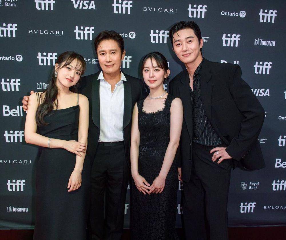 Park Bo Young, Lee Byung Hun, Park Ji Hu, Park Seo Joon di TIFF 2023 (instagram.com/lotteent.movie)