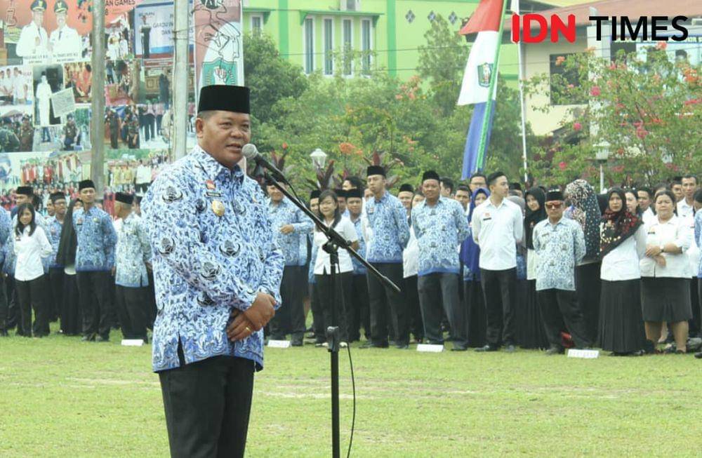 Bupati Sanggau, Paolus Hadi. (IDN Times/Istimewa).