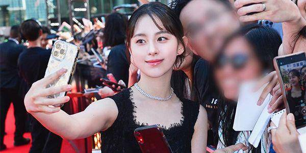 potret Park Ji Hu di TIFF 2023 (instagram.com/lotteent.movie)
