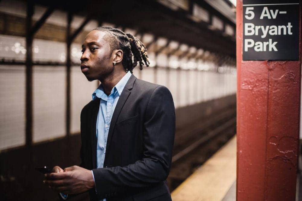 ilustrasi menunggu (pexels.com/Ketut Subiyanto)