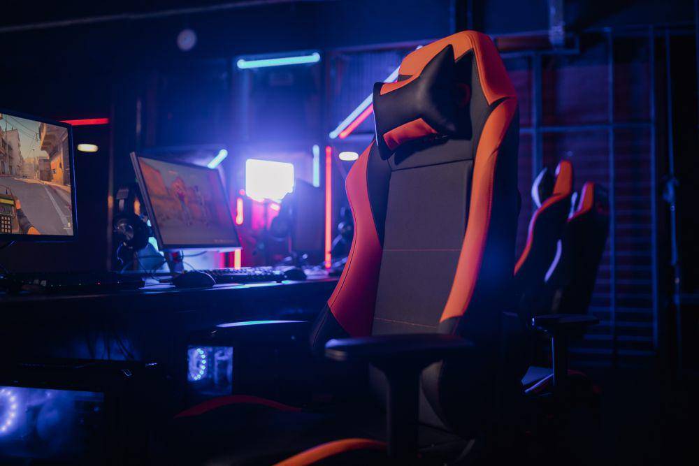 ilustrasi kursi gaming (pexels.com/@a-darmel)
