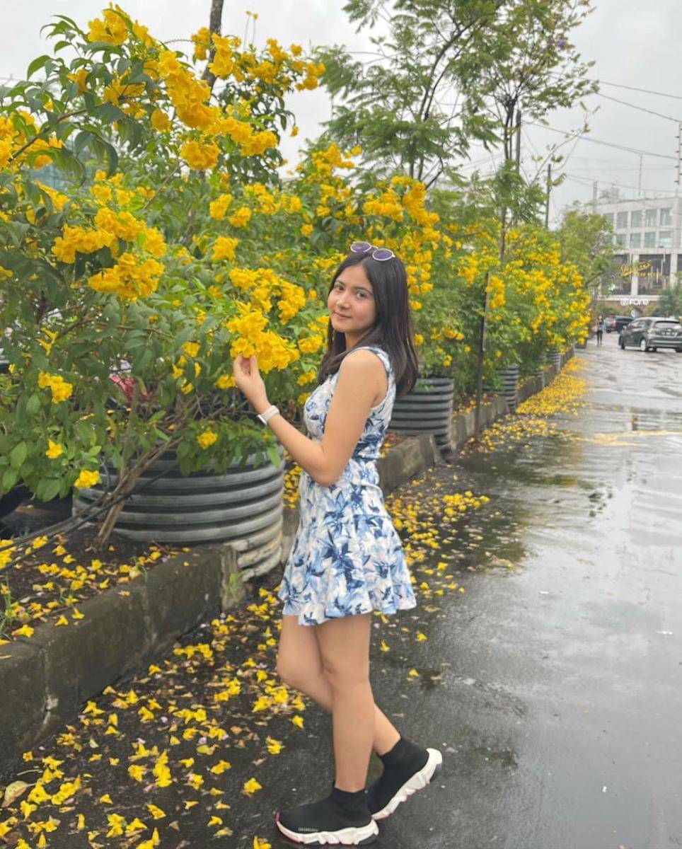 Bulan Sutena (instagram.com/bulansutena)