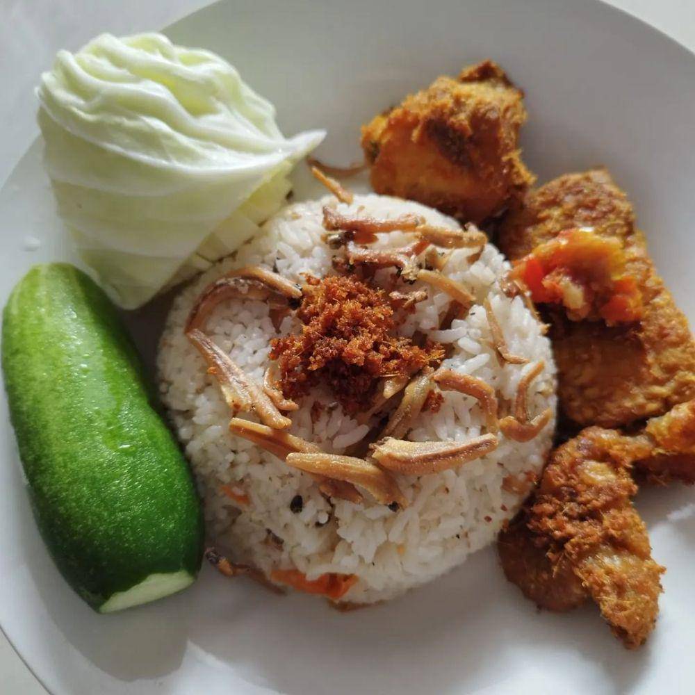 Ilustrasi nasi liwet teri (instagram.com/faizahnahrawi)